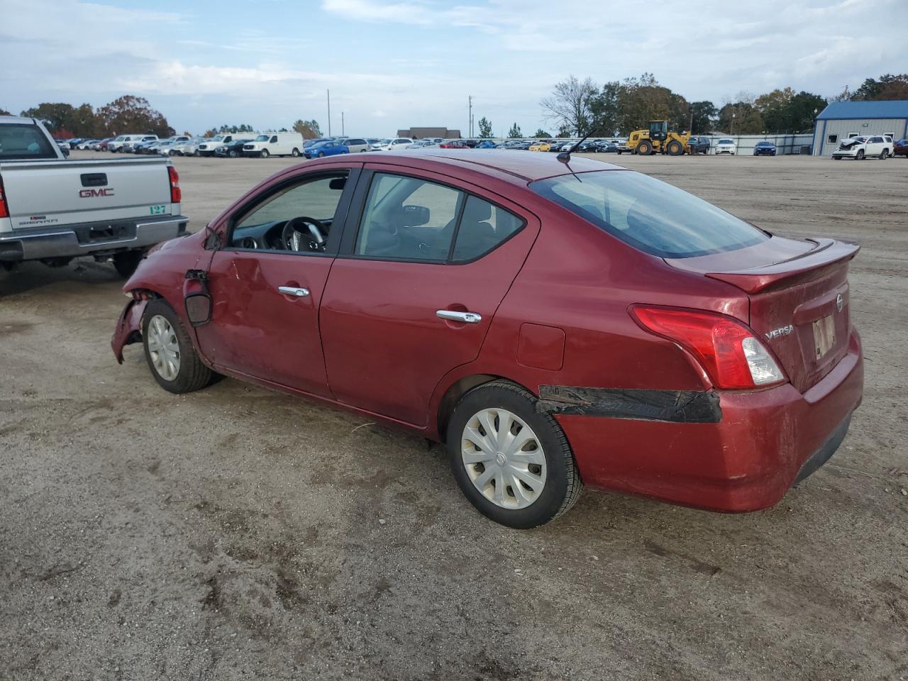 2019 Nissan Versa - Image 2