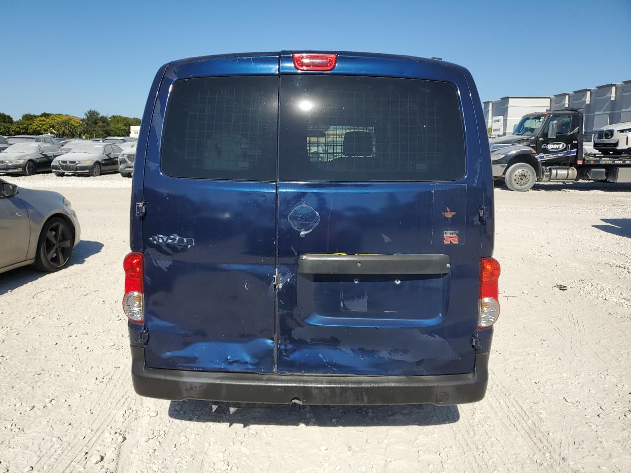 2013 Nissan Nv200 2.5S VIN: 3N6CM0KN2DK697189 Lot: 83892654