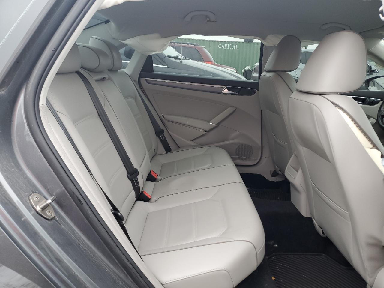 1VWAA7A33JC025071 VOLKSWAGEN PASSAT 2018