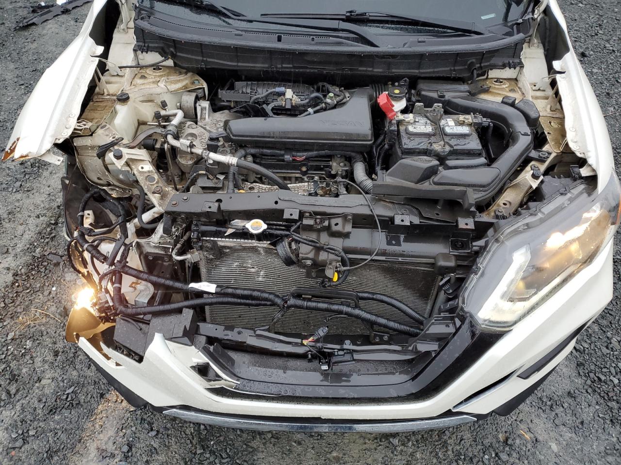 5N1AT2MV4HC787084 NISSAN ROGUE 2017