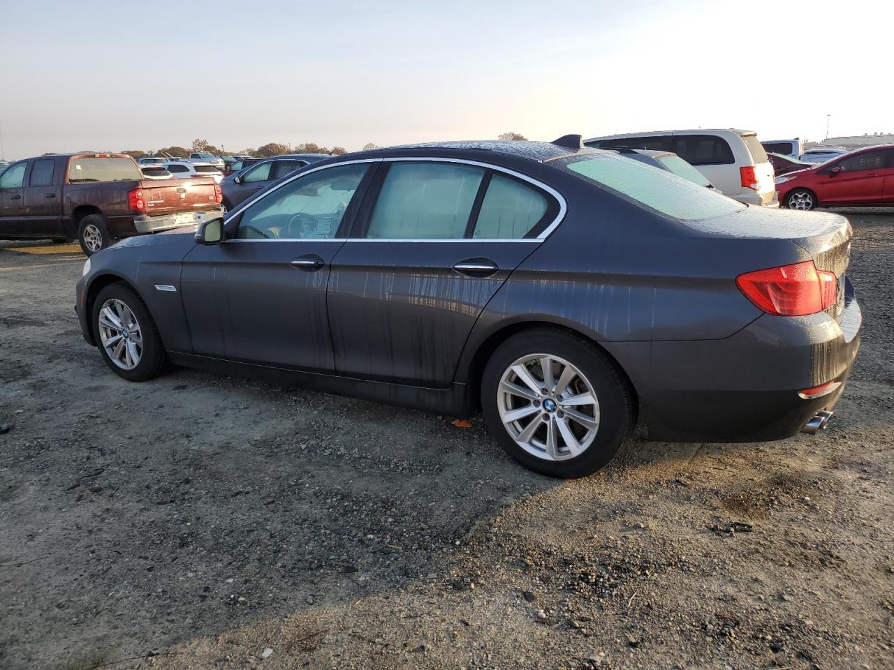 VIN WBA5A5C56FD518605 2015 BMW 5 SERIES no.2