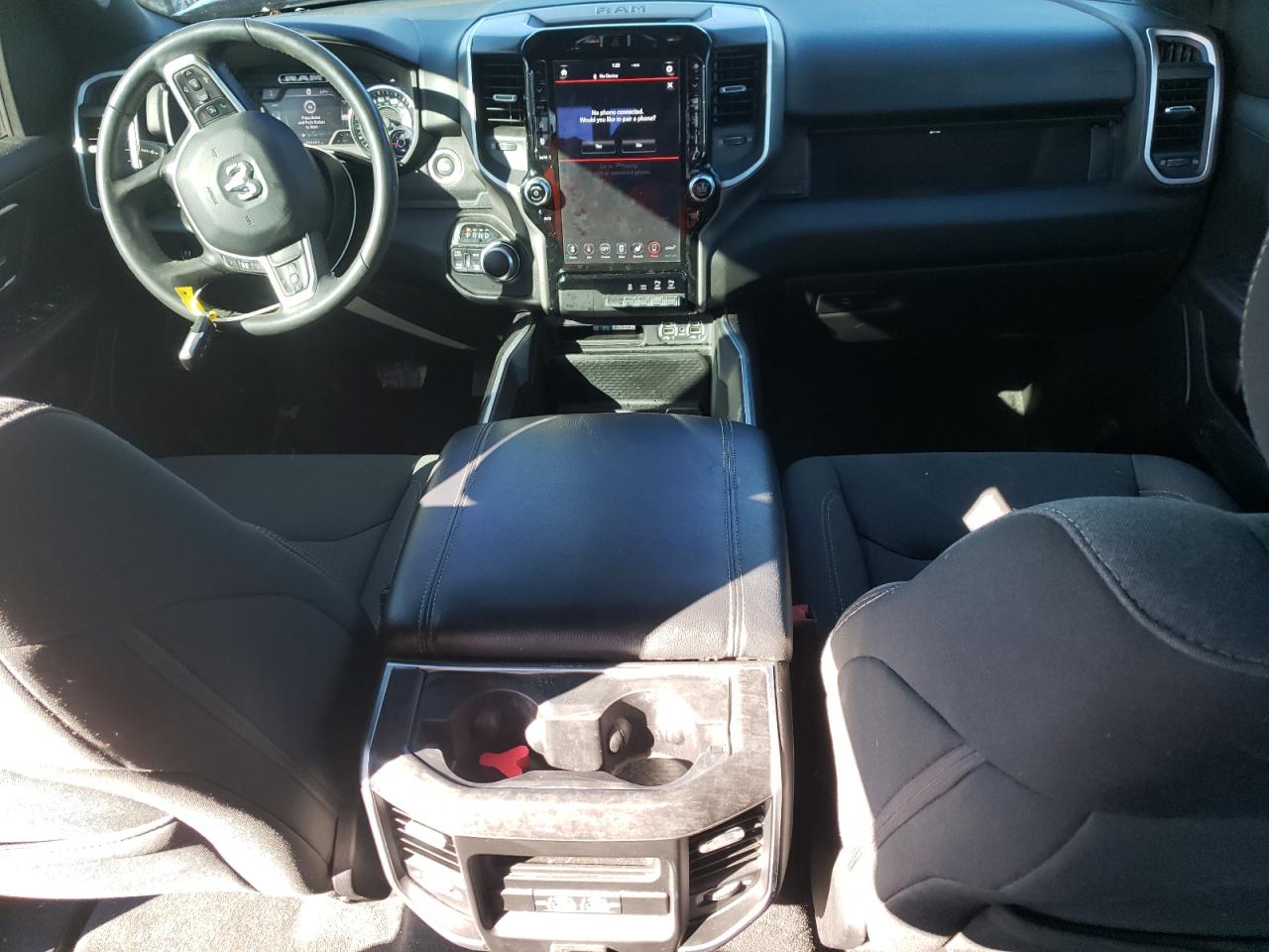2021 RAM 1500 - Image 8