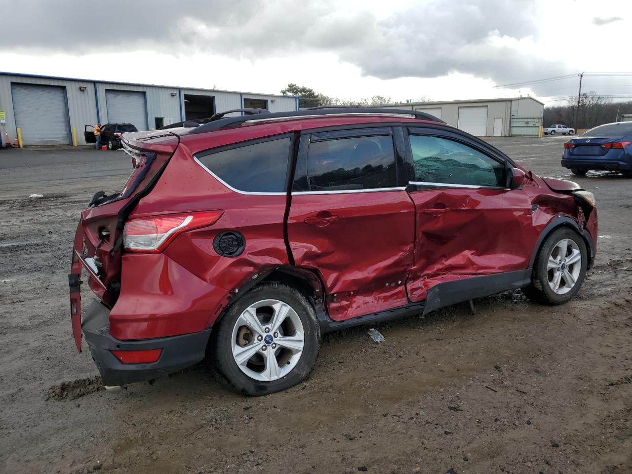 VIN 1FMCU0GX8EUD22241 2014 FORD ESCAPE no.3