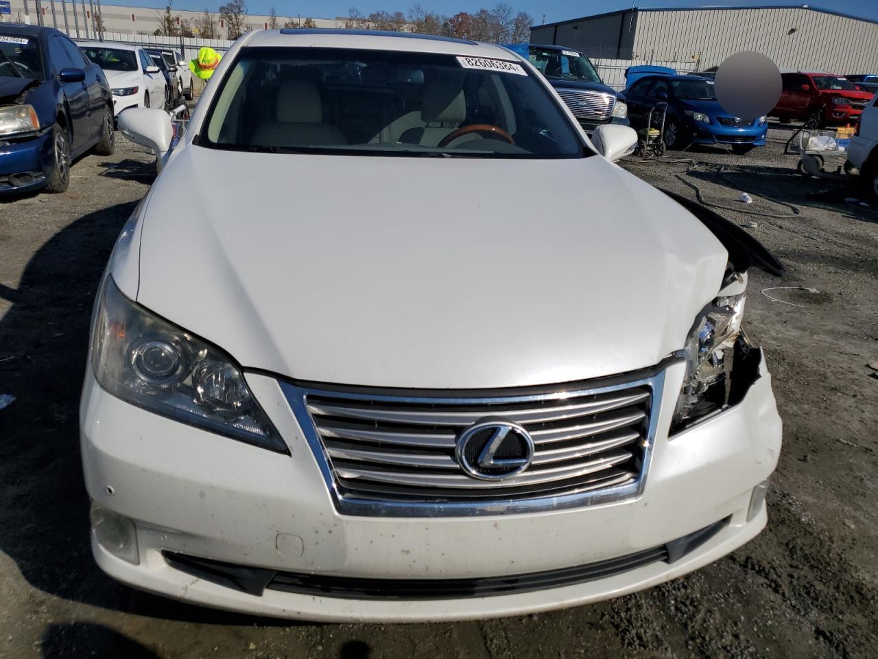 2011 Lexus ES - Image 5