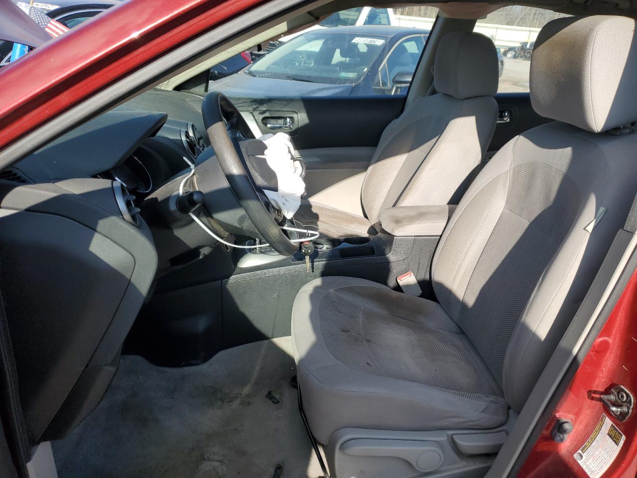 2015 Nissan Rogue - Image 7