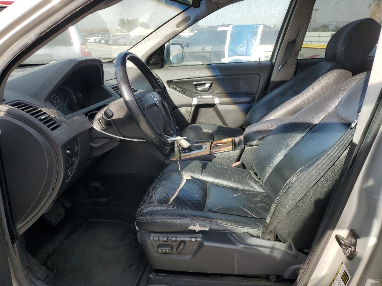2008 Volvo XC90 - Image 7