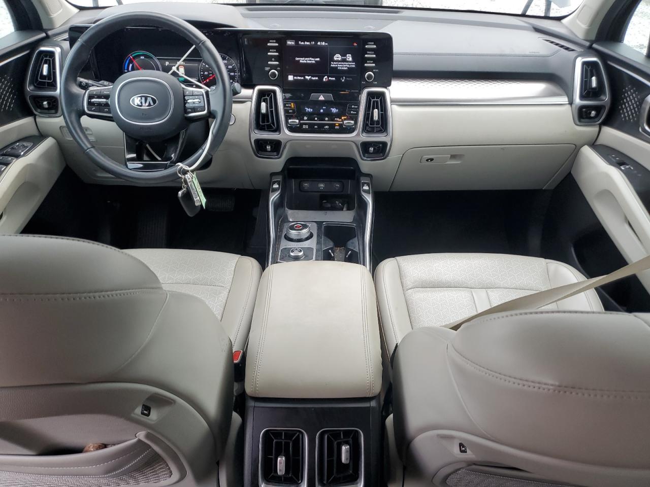 2021 Kia Sorento - Image 8