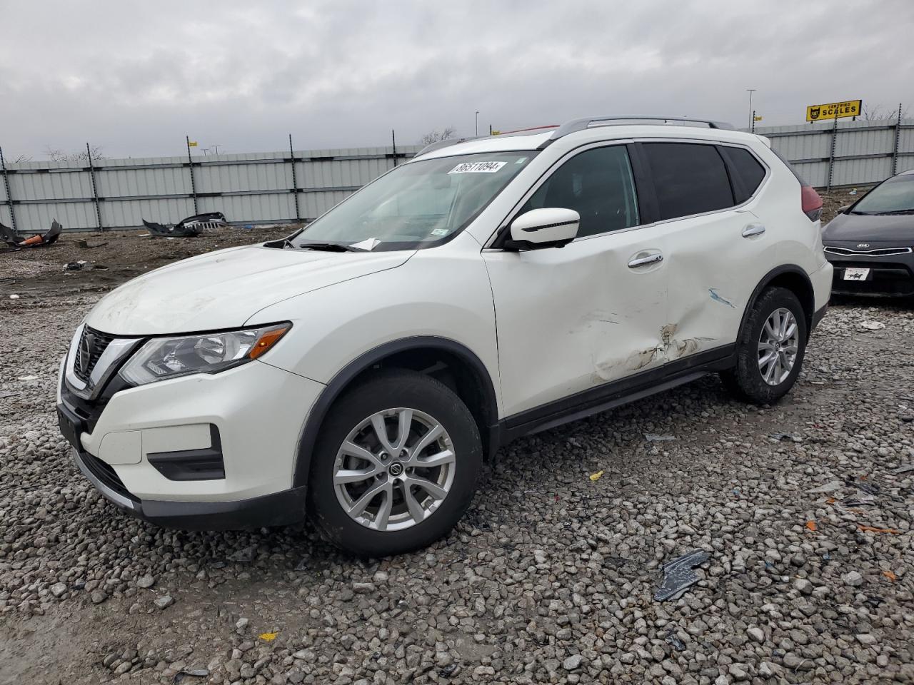 5N1AT2MV4JC789732 NISSAN ROGUE 2018