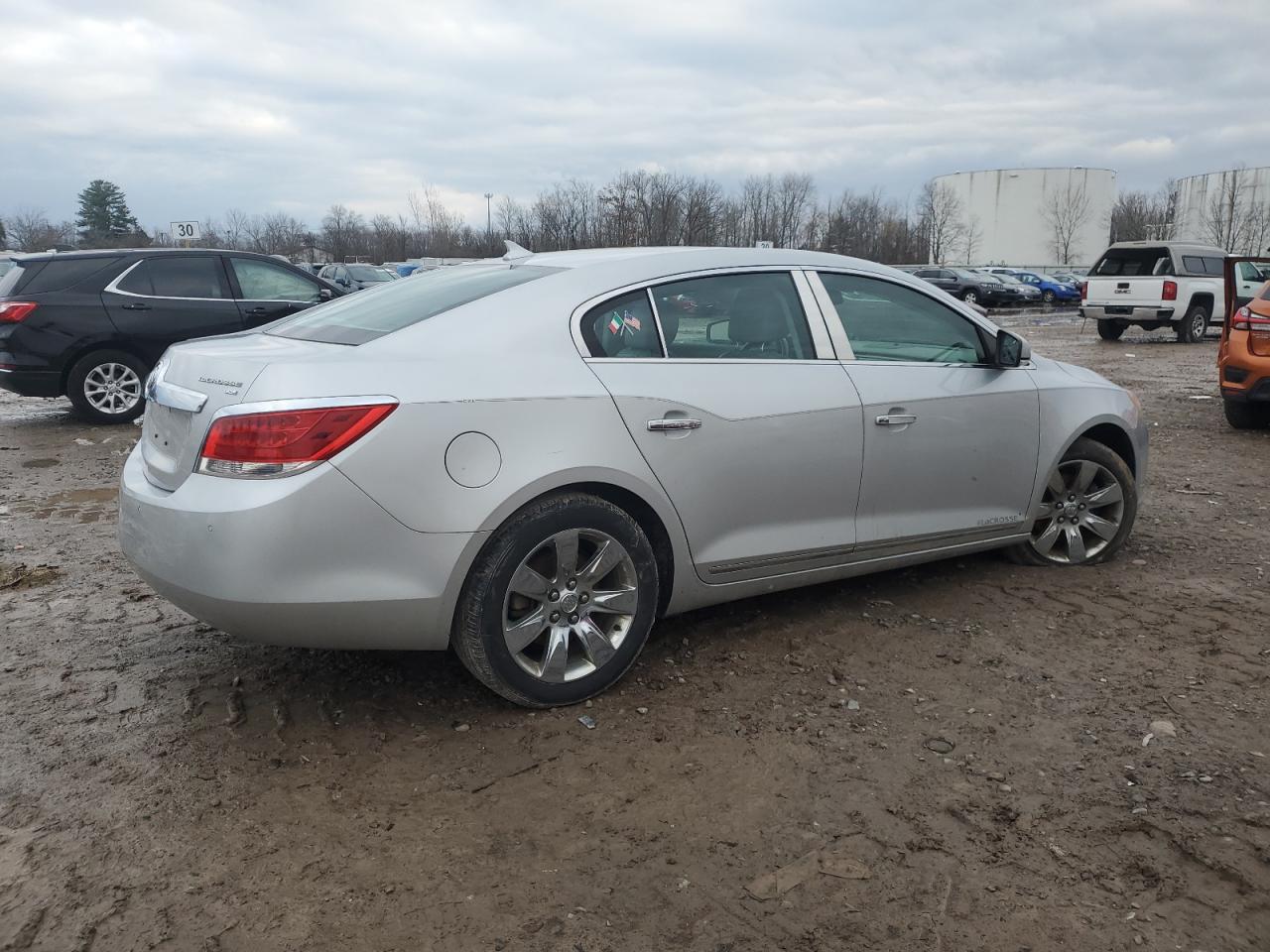 2011 Buick LaCrosse - Image 3