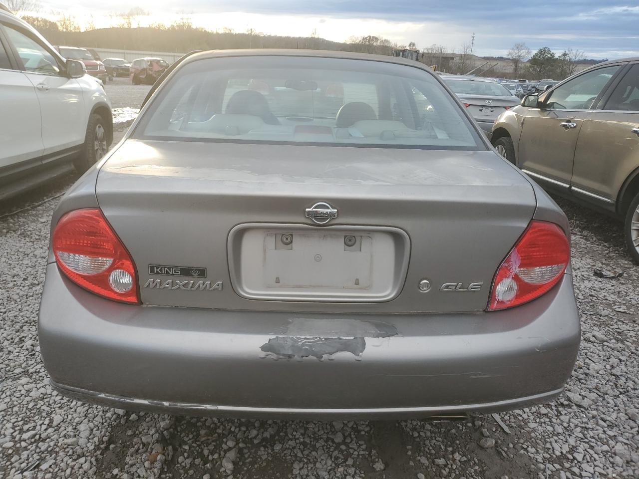 2001 Nissan Maxima Gxe VIN: JN1CA31DX1T622590 Lot: 85303504