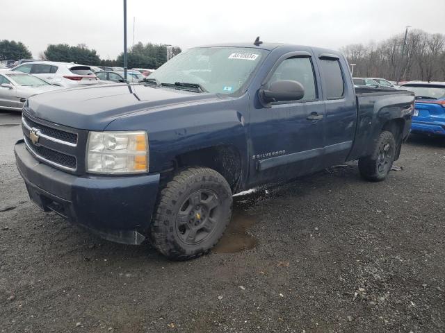 2008 Chevrolet Silverado K1500 продається в East Granby, CT - Minor Dent/Scratches