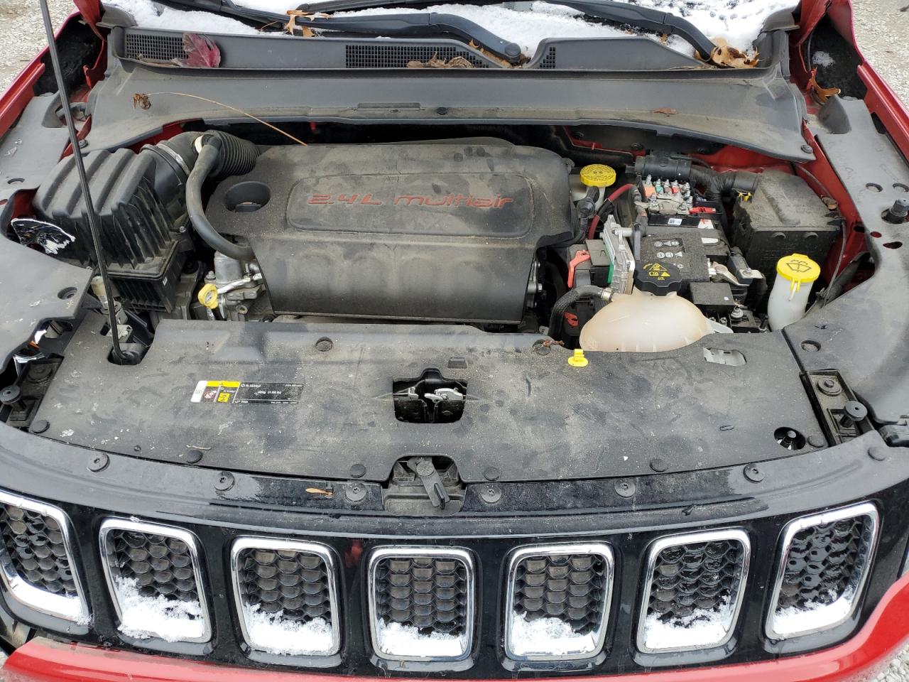 2018 Jeep Compass - Image 13