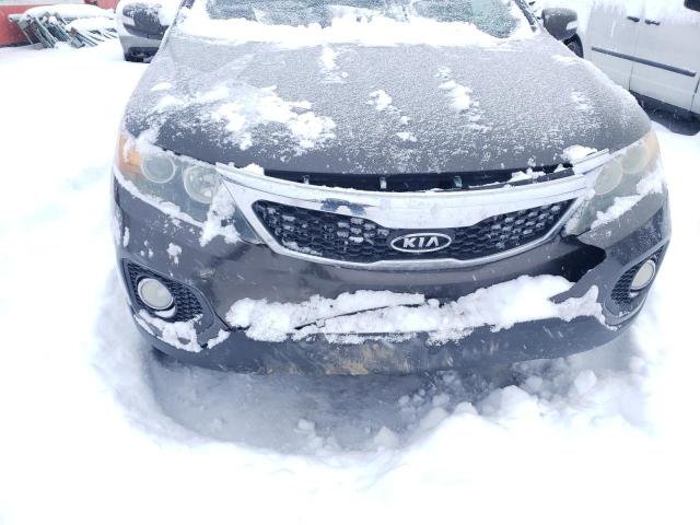 2011 KIA SORENTO BASE