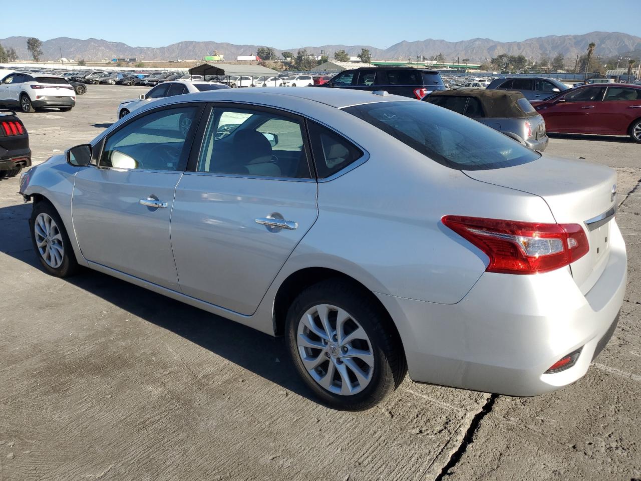 VIN 3N1AB7AP6KL618824 2019 NISSAN SENTRA no.2