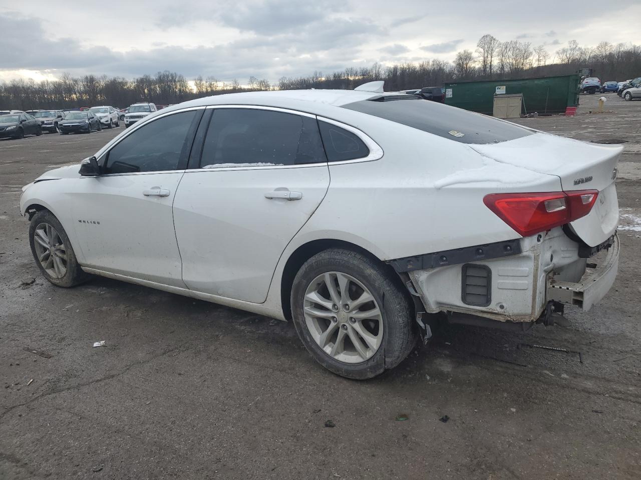 2016 Chevrolet Malibu - Image 2