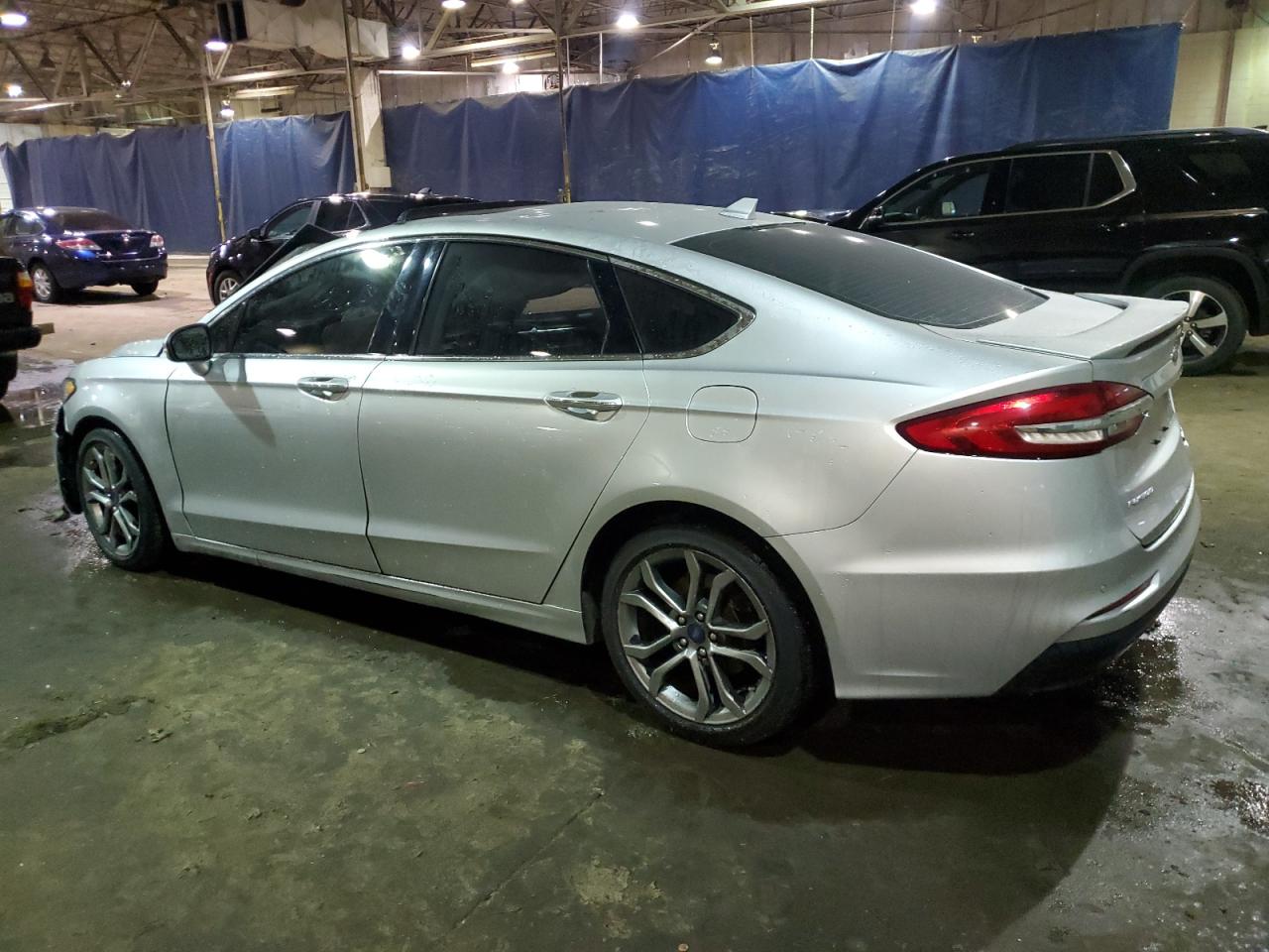 2019 Ford Fusion - Image 2
