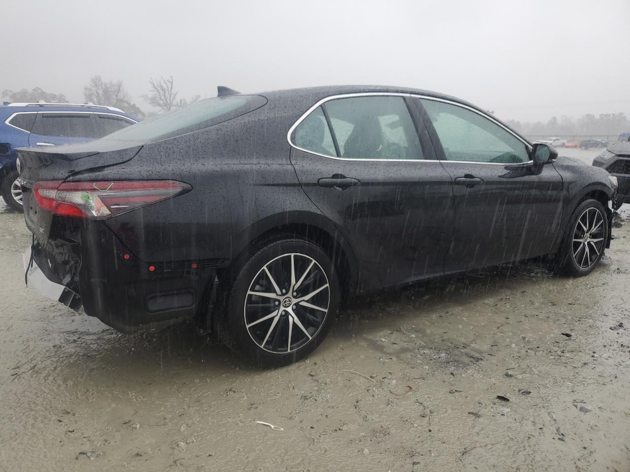 2023 Toyota Camry - Image 3