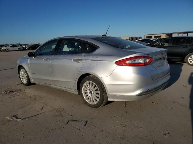  FORD FUSION 2016 Srebrny