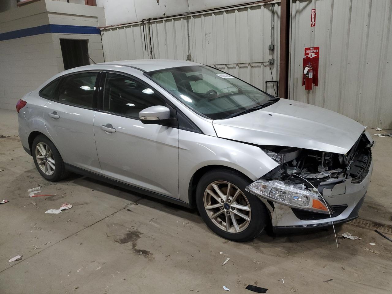 VIN 1FADP3F24HL208910 2017 FORD FOCUS no.4