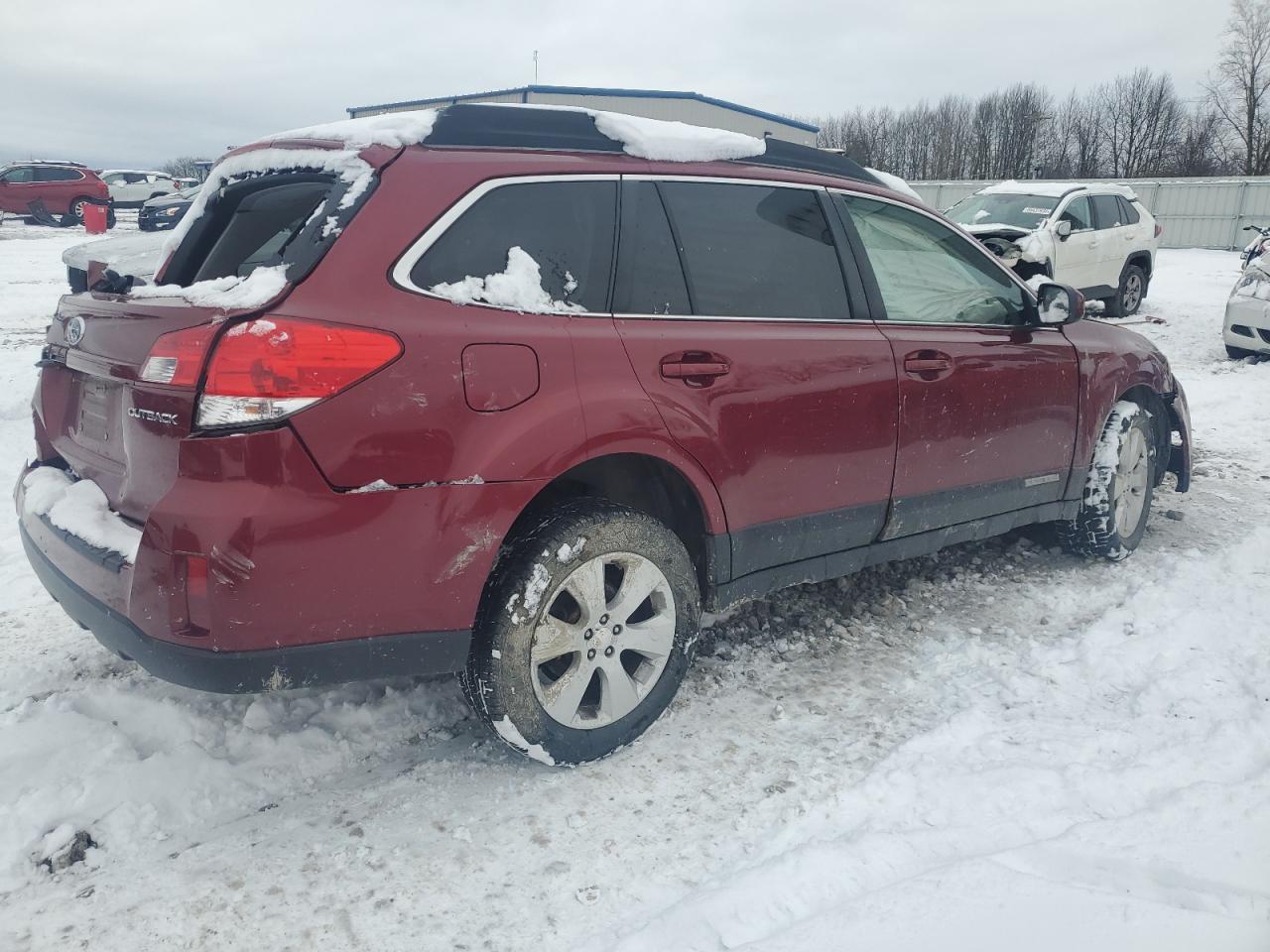 2011 Subaru Outback - Image 3