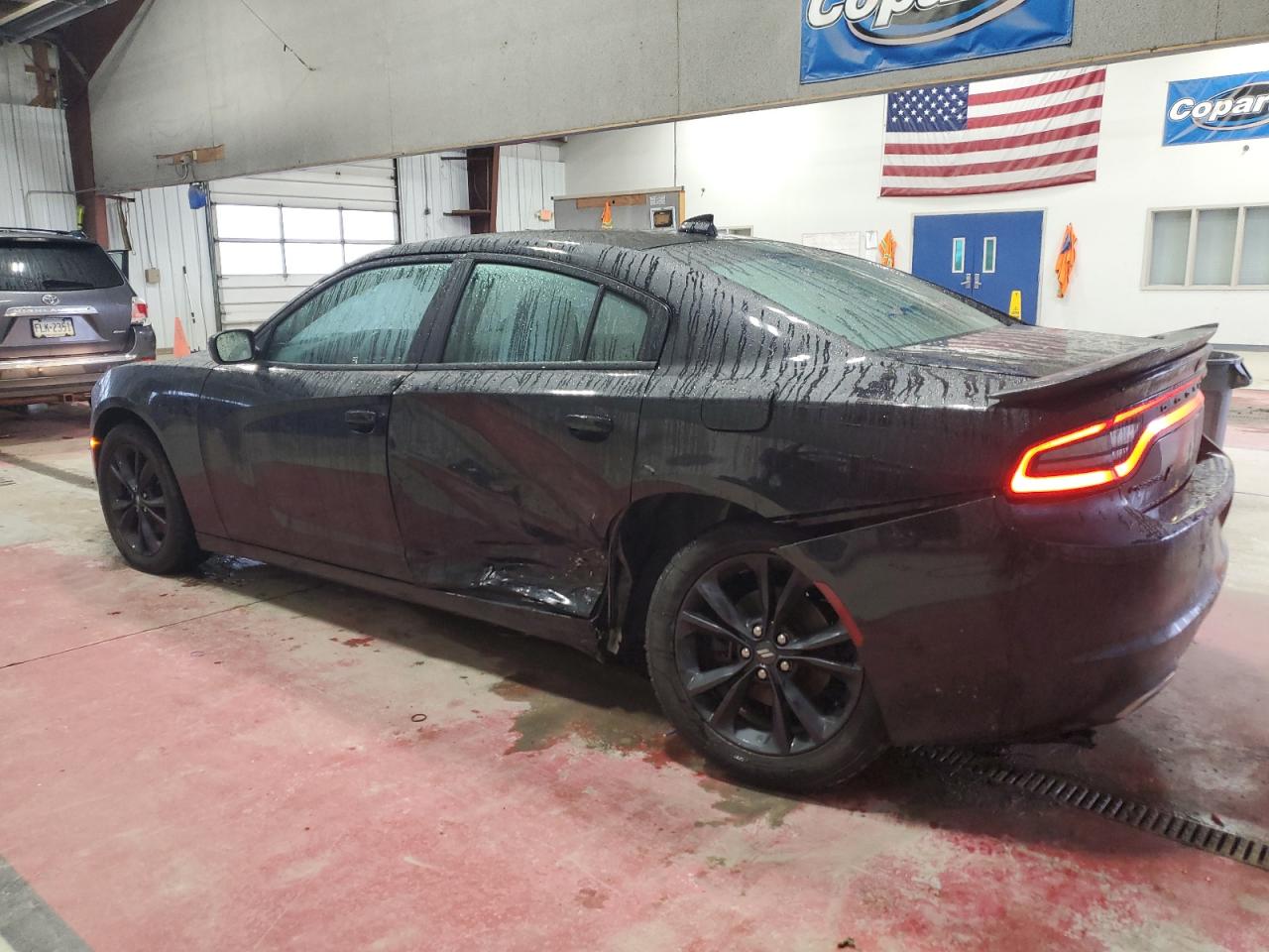 2020 Dodge Charger - Image 2