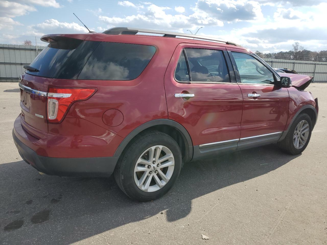 VIN 1FM5K7D92DGB91463 2013 FORD EXPLORER no.3