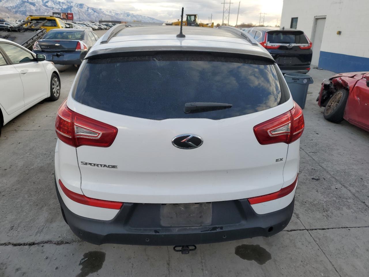 2011 Kia Sportage Ex VIN: KNDPCCA24B7070053 Lot: 84147074