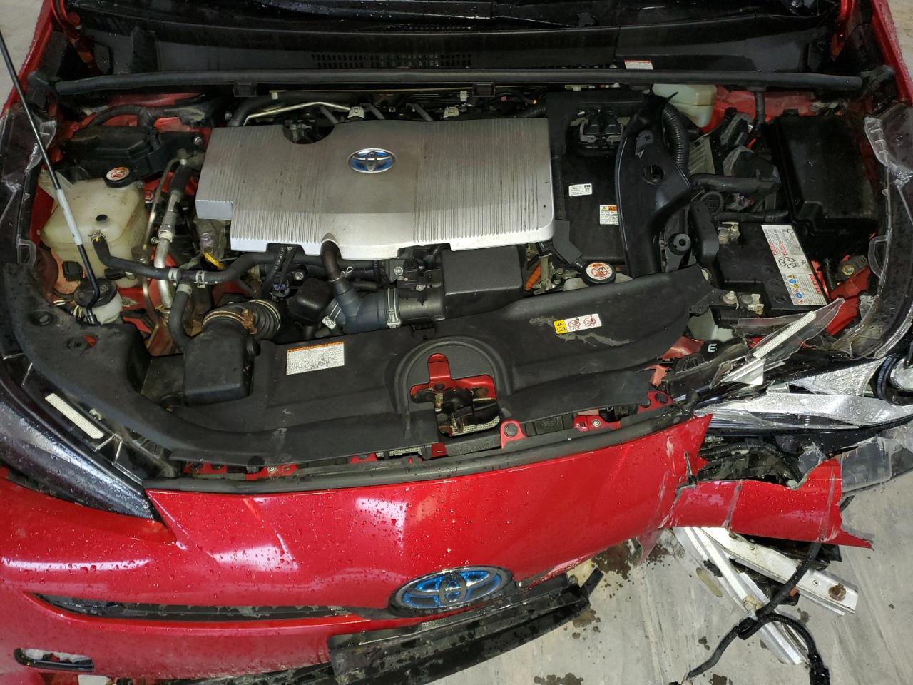 2019 Toyota Prius - Image 12