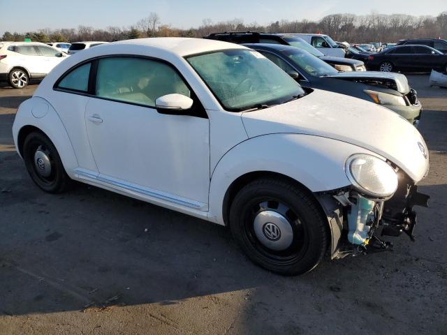  VOLKSWAGEN BEETLE 2014 White