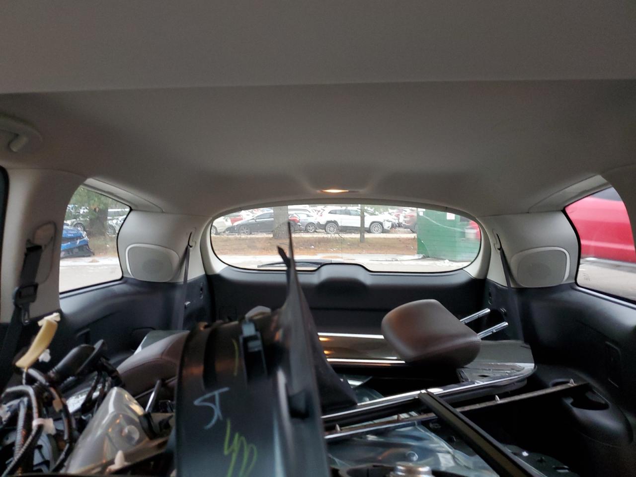 2013 Infiniti JX - Image 10