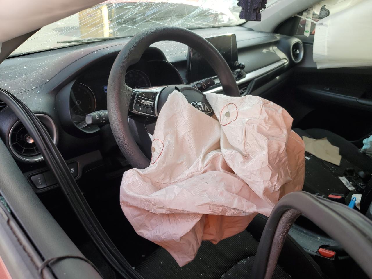 2019 Kia Forte - Image 8