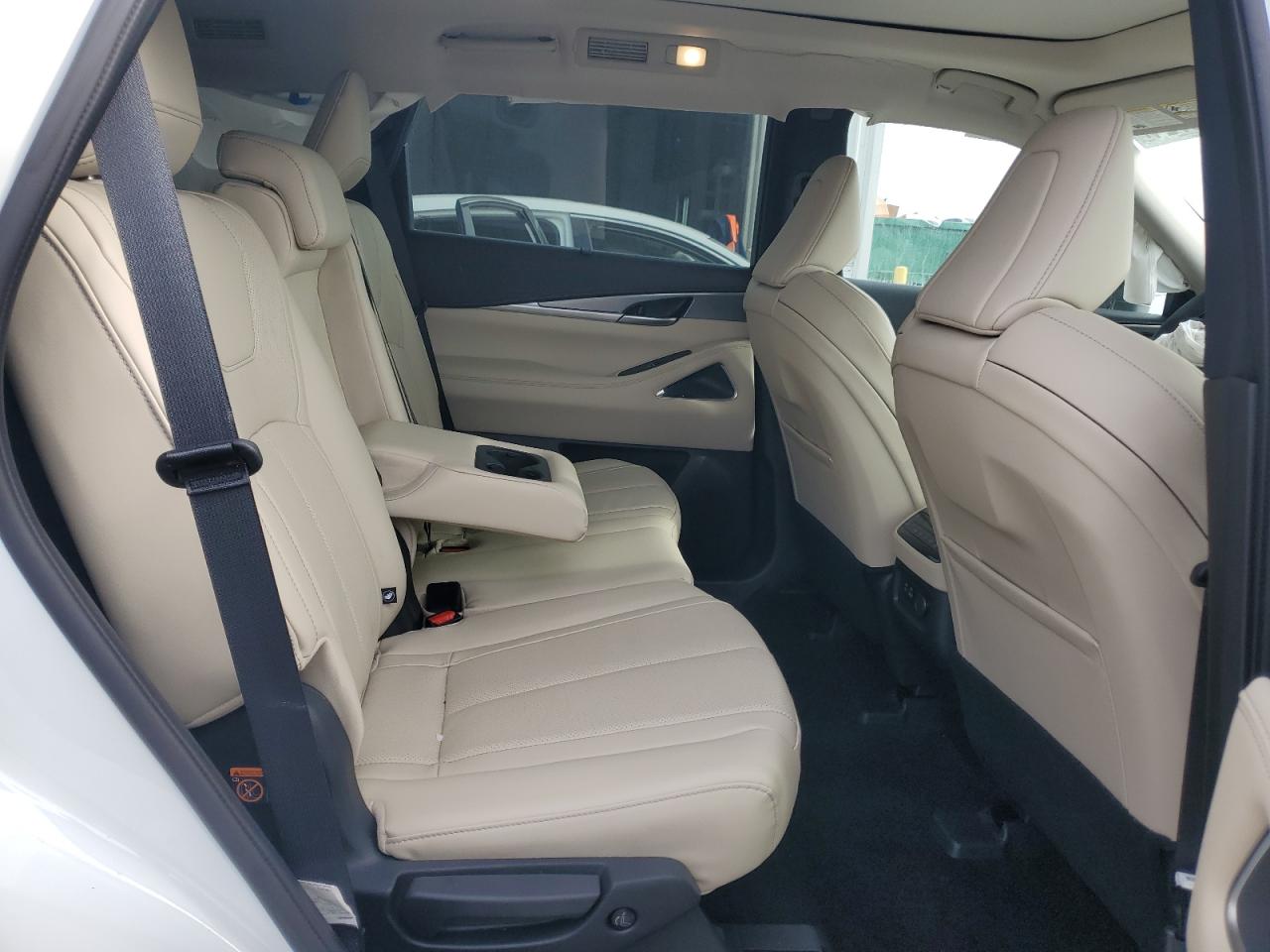 2024 Infiniti QX60 - Image 11