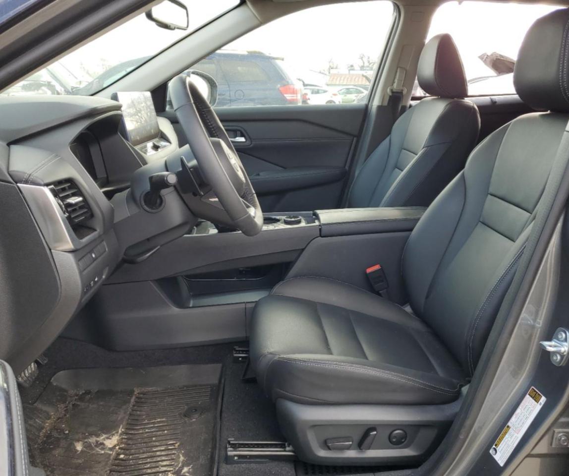 2024 Nissan Rogue - Image 7