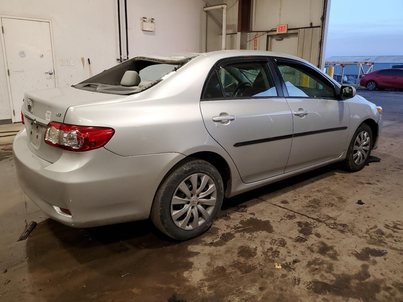 VIN 2T1BU4EE0DC976848 2013 TOYOTA COROLLA no.3