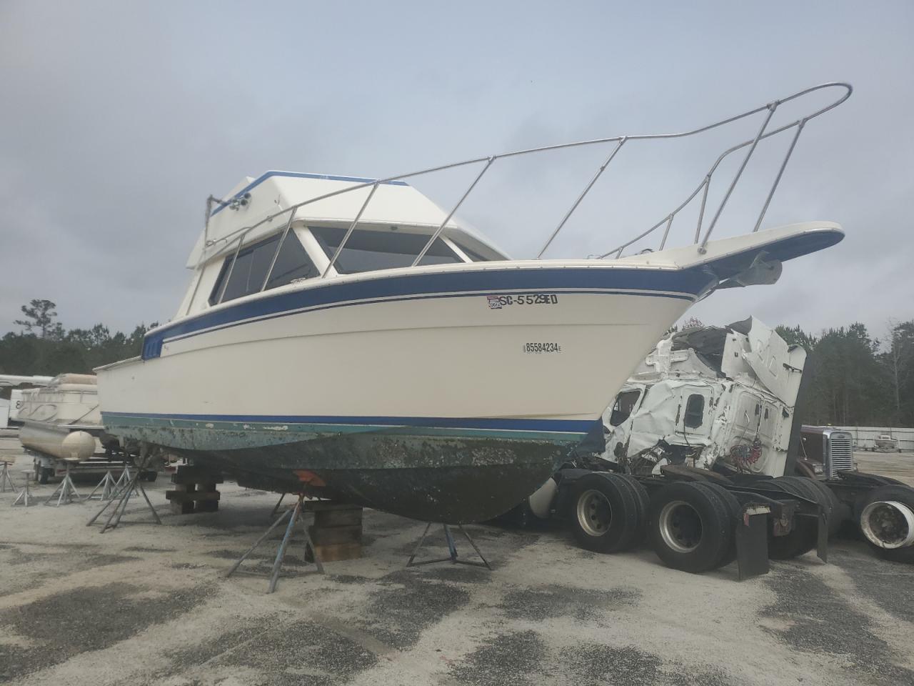 1985 Hatteras Yachts Sport Fish للبيع في Harleyville، SC - Water/Flood