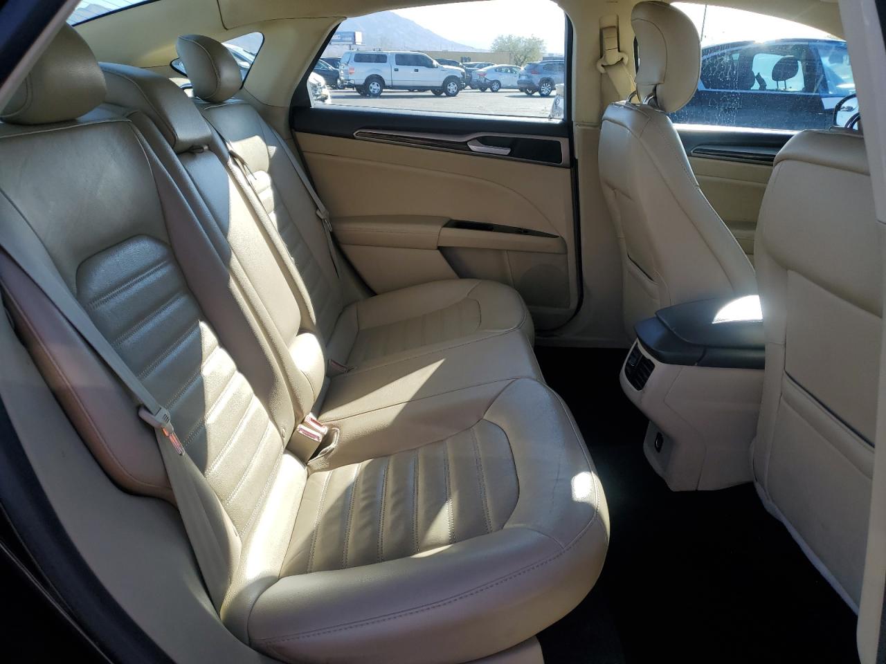 2014 Ford Fusion - Image 10