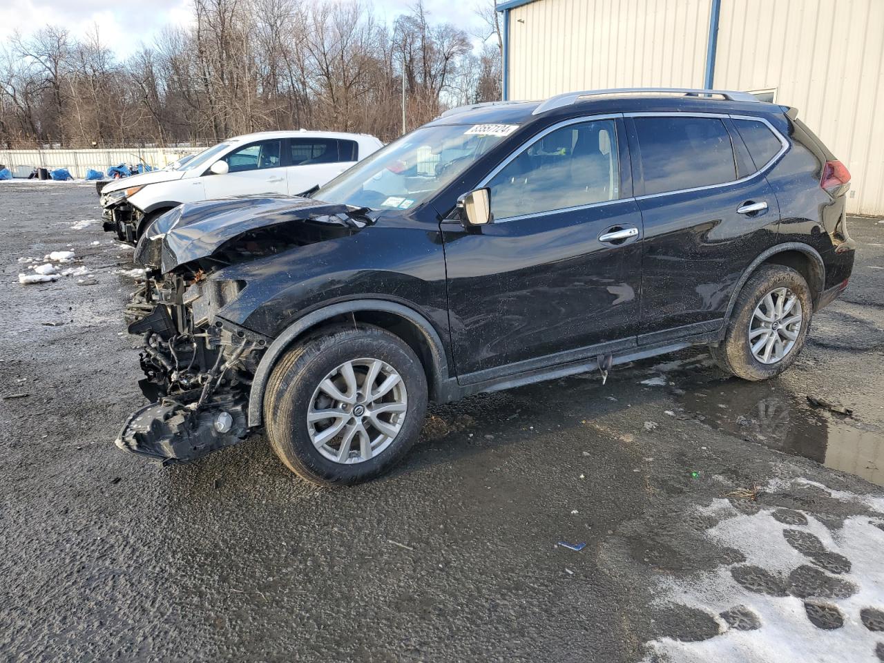 2018 Nissan Rogue - Image 1