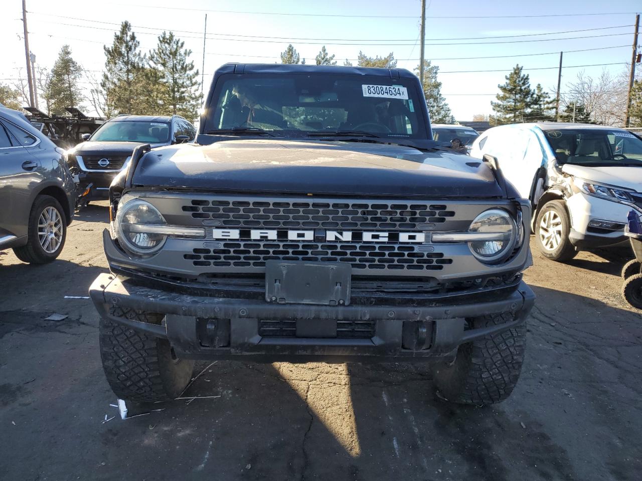 2022 Ford Bronco - Image 5