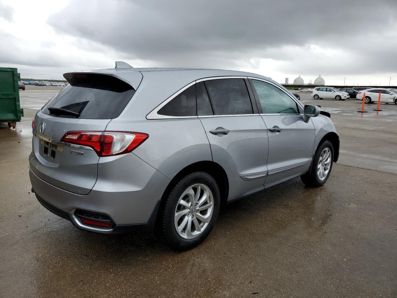 VIN 5J8TB3H58HL018699 2017 ACURA RDX no.3