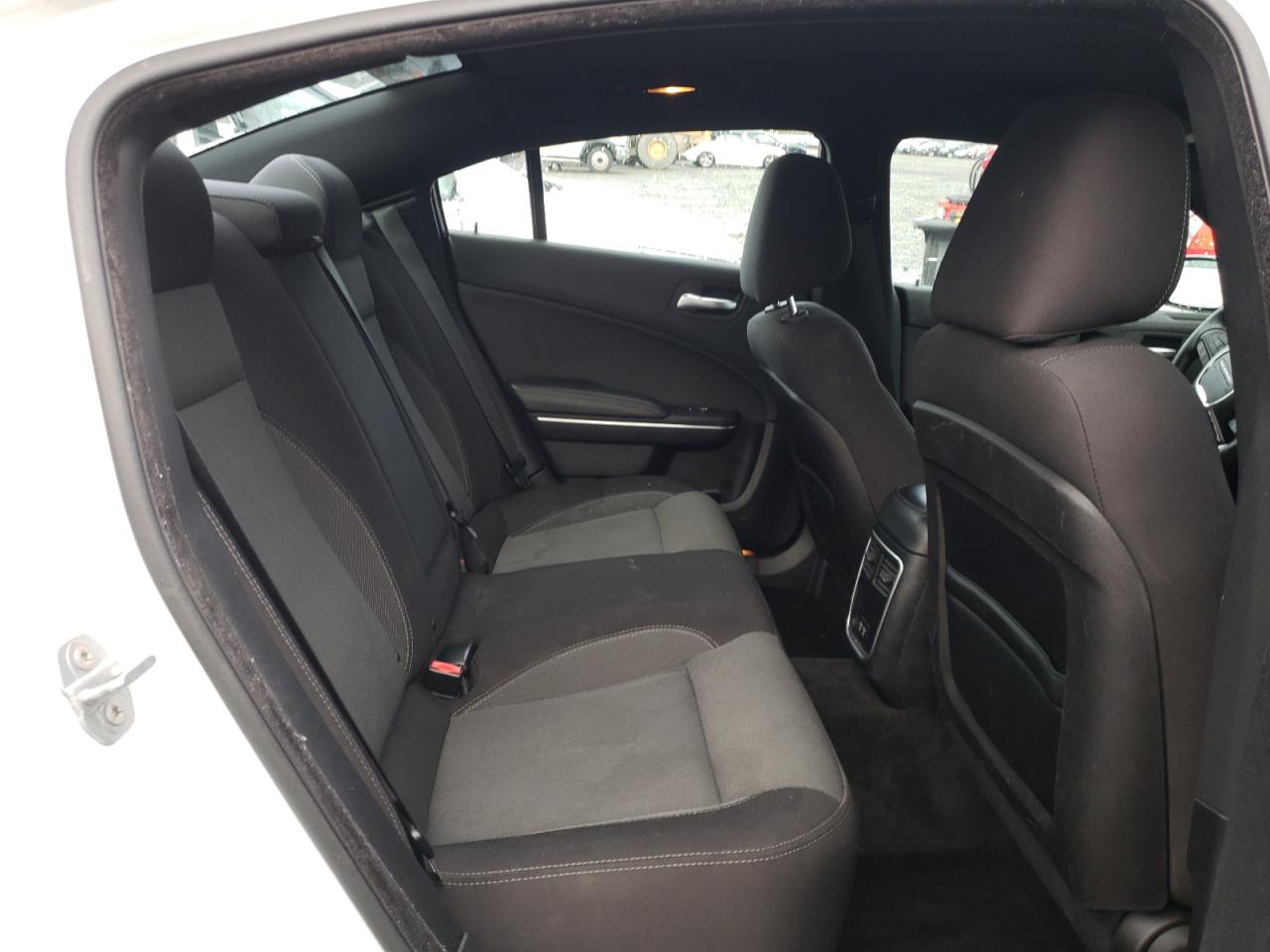 2015 Dodge Charger - Image 10