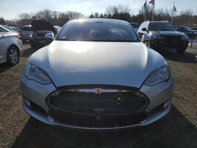 Hatchbacks TESLA MODEL S 2013 Srebrny