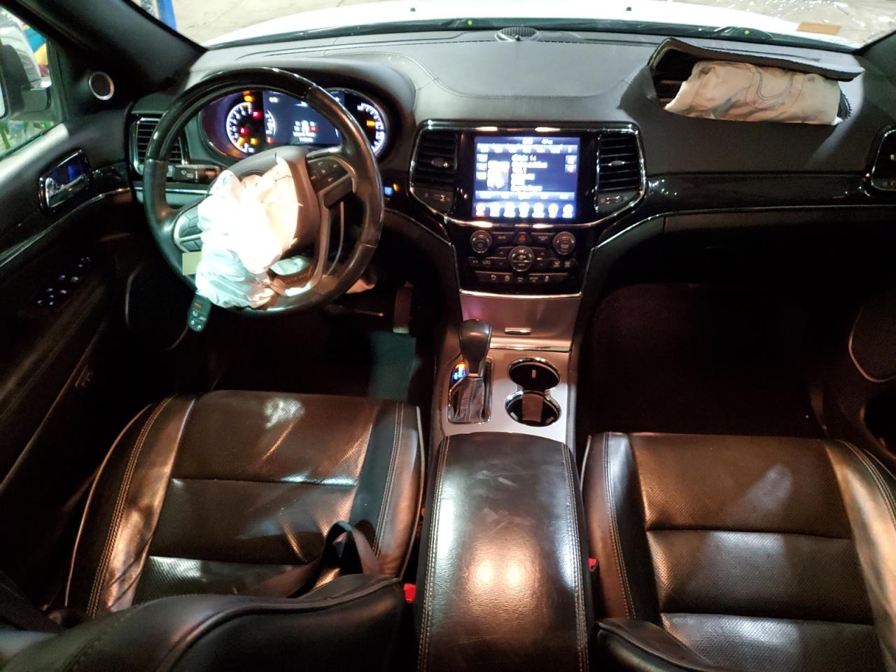 2019 Jeep Grand Cherokee - Image 8