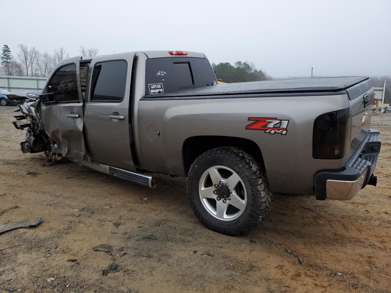 2013 Chevrolet Silverado - Image 2