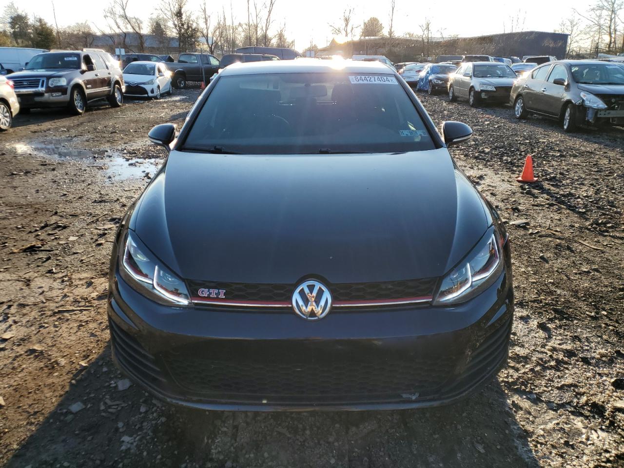 VIN 3VW547AU0HM023143 2017 VOLKSWAGEN GTI no.5