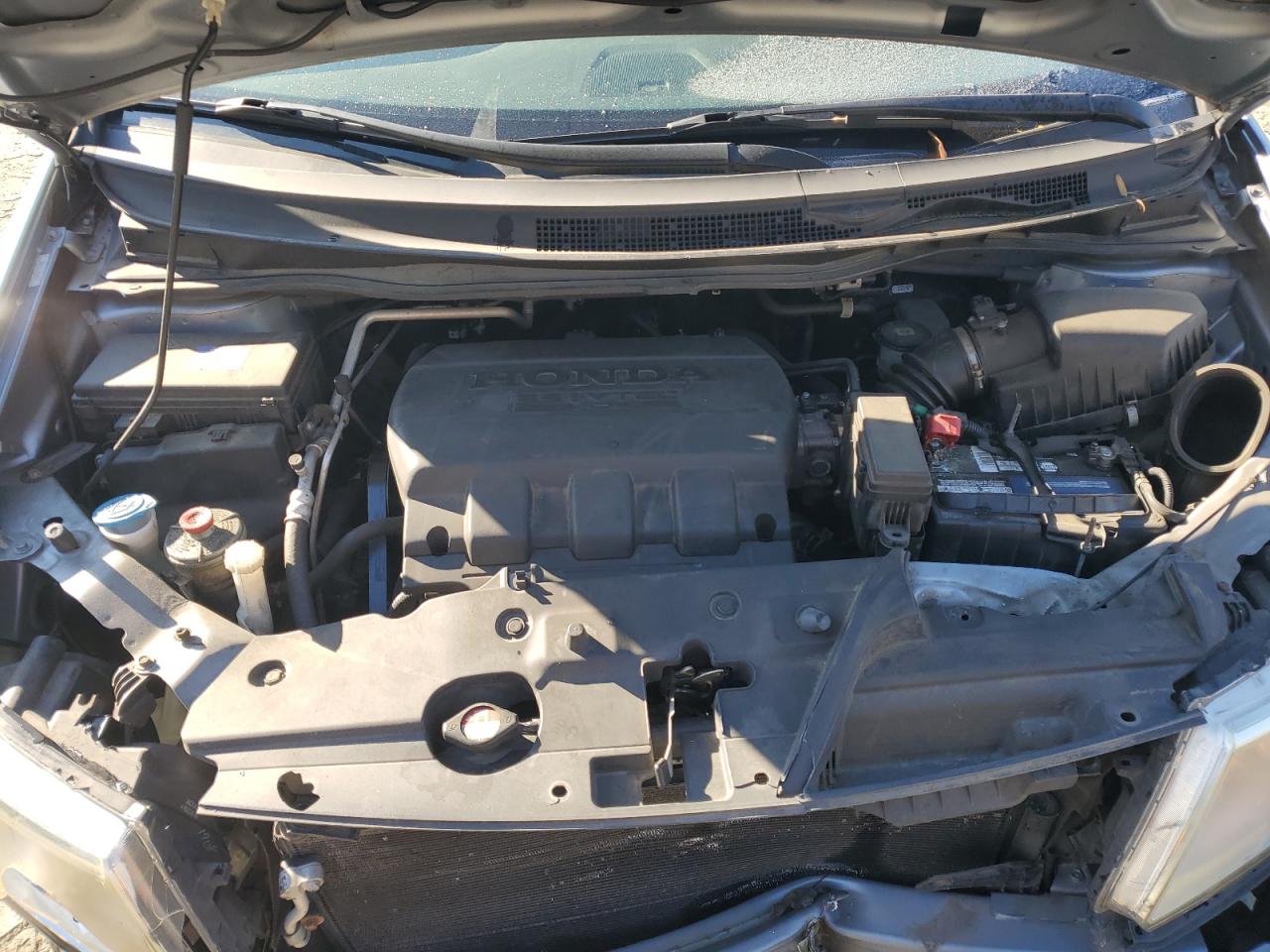 2012 Honda Odyssey - Image 12