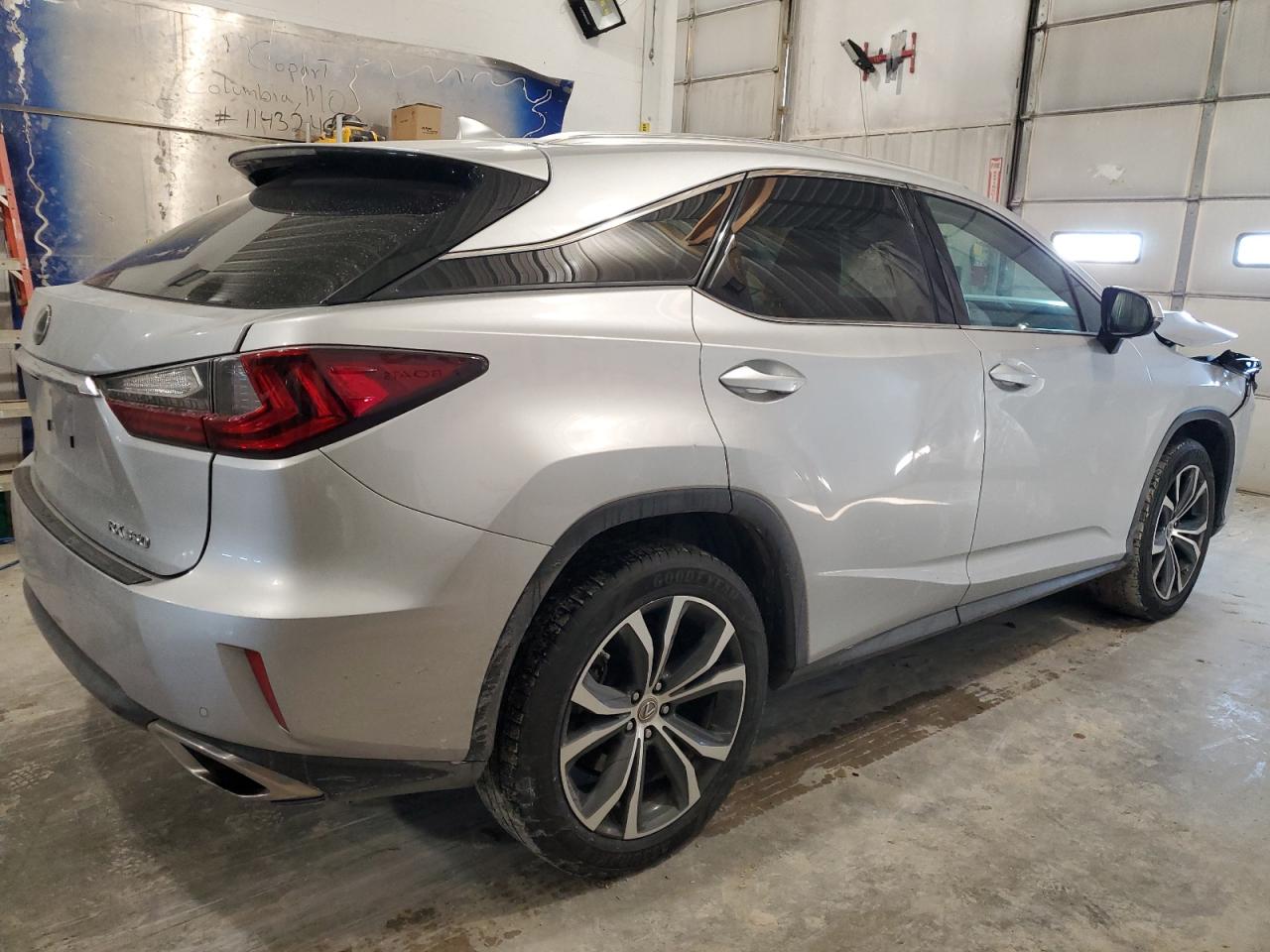 VIN 2T2BZMCA4HC068986 2017 LEXUS RX350 no.3