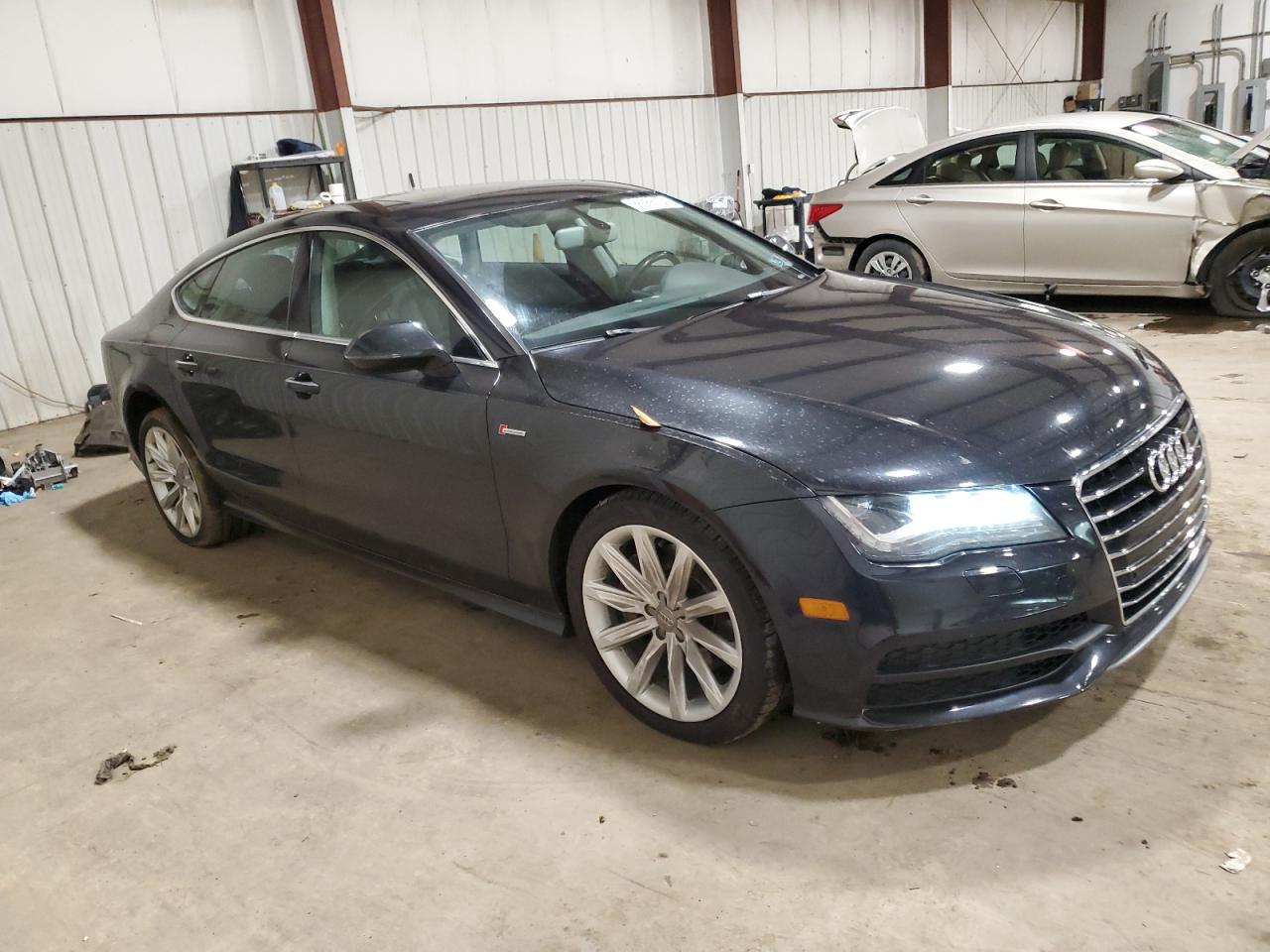 VIN WAU2GAFC0EN096425 2014 AUDI A7 no.4