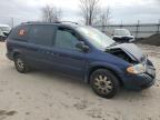 2004 Chrysler Town & Country Lx продається в Appleton, WI - All Over