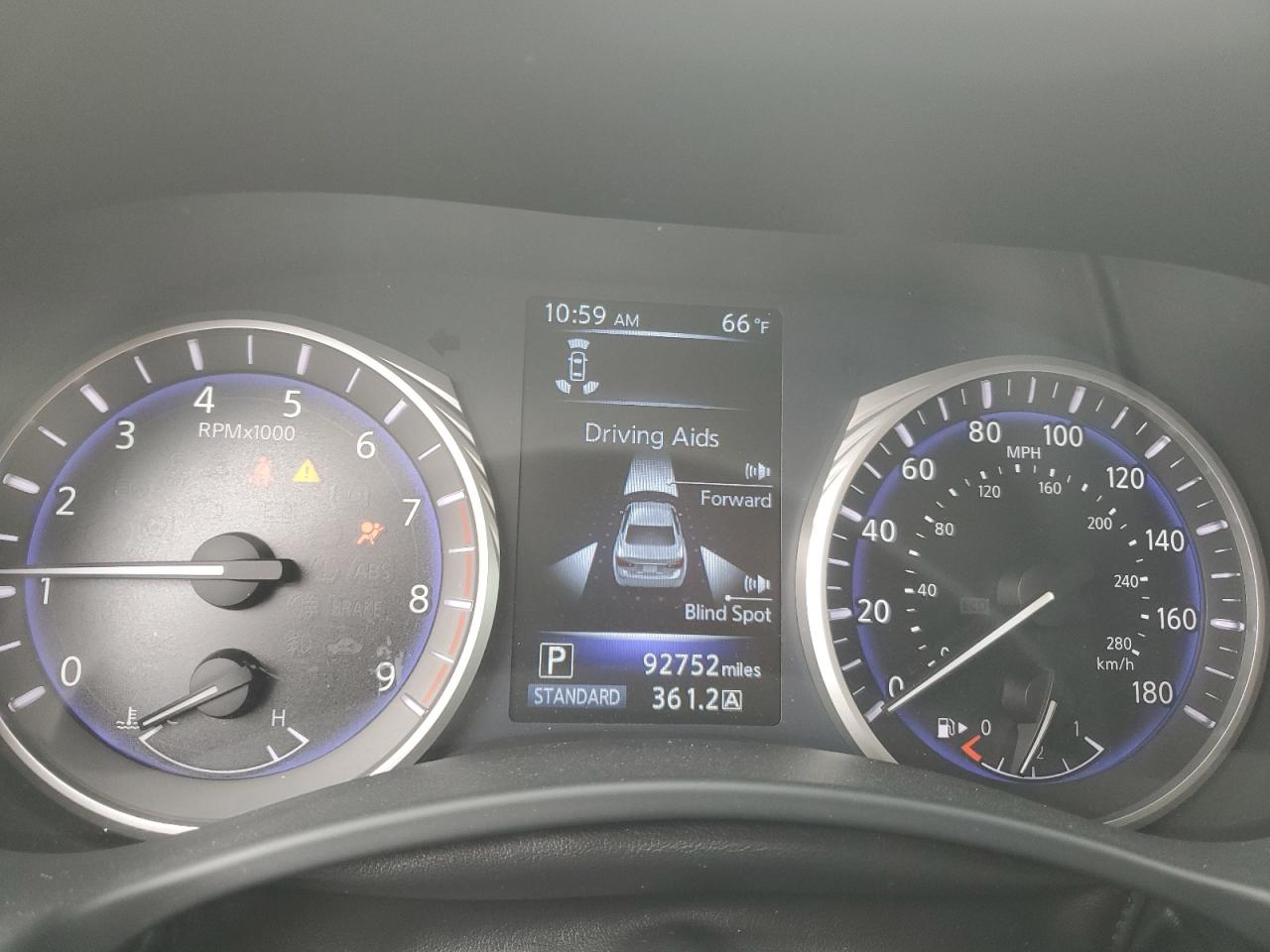 2016 Infiniti Q50 - Image 9