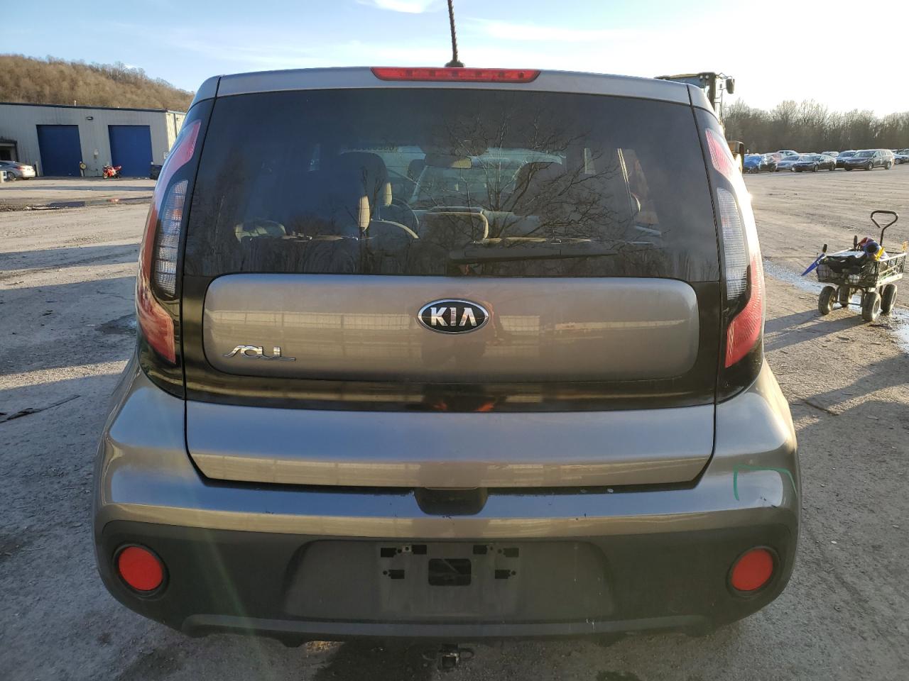 2018 Kia Soul VIN: KNDJN2A2XJ7565110 Lot: 85238334